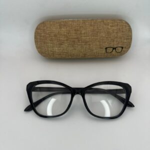 the onyx gilded square 🖋️